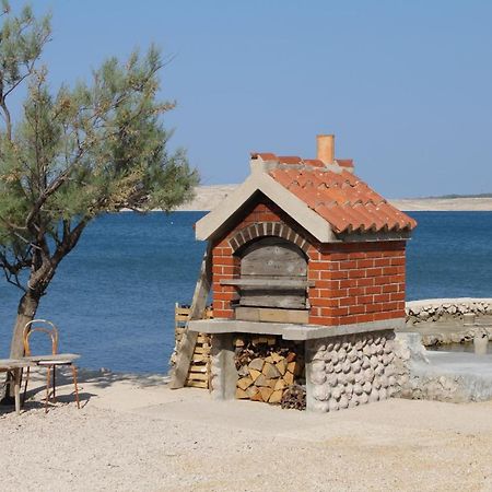 Apartments By The Sea Kustici, Pag - 6335 Zubovići Exterior foto