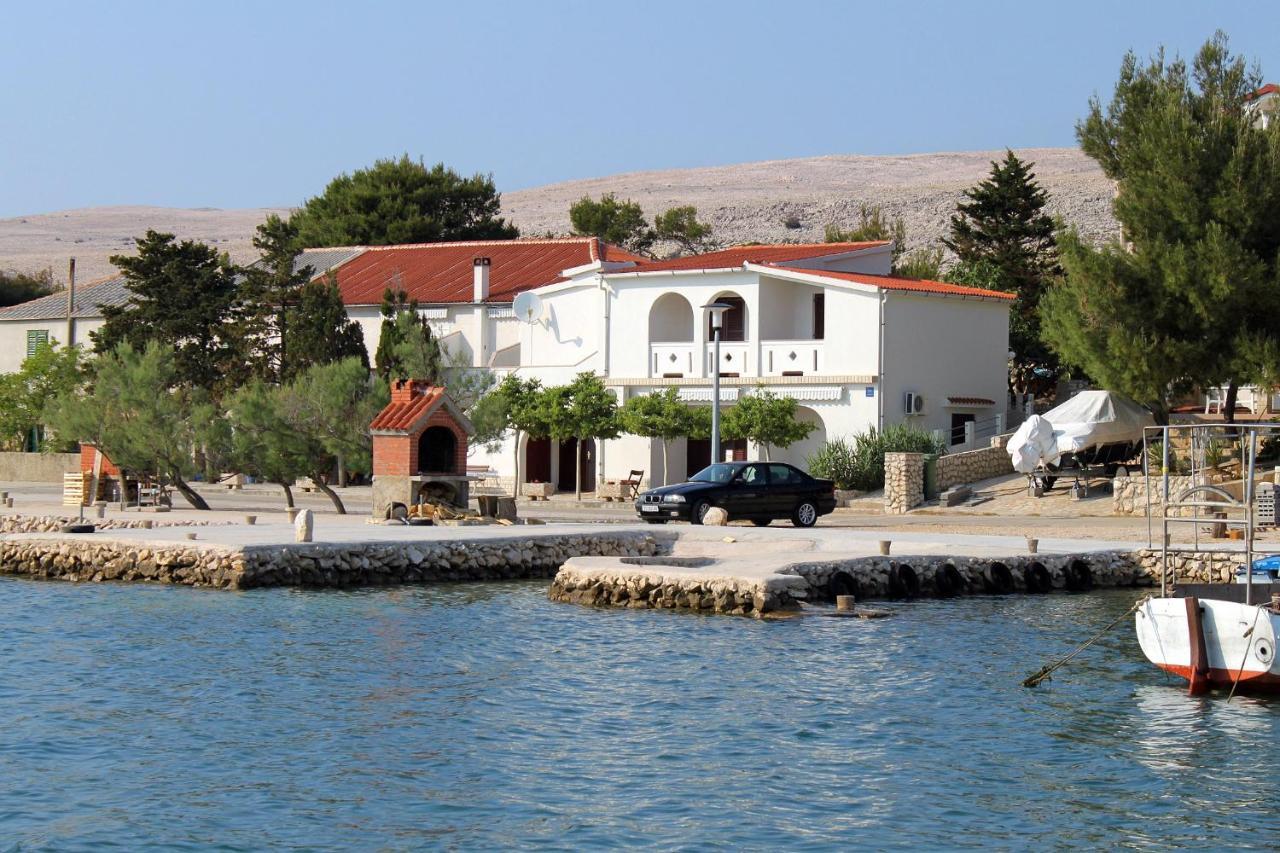 Apartments By The Sea Kustici, Pag - 6335 Zubovići Exterior foto