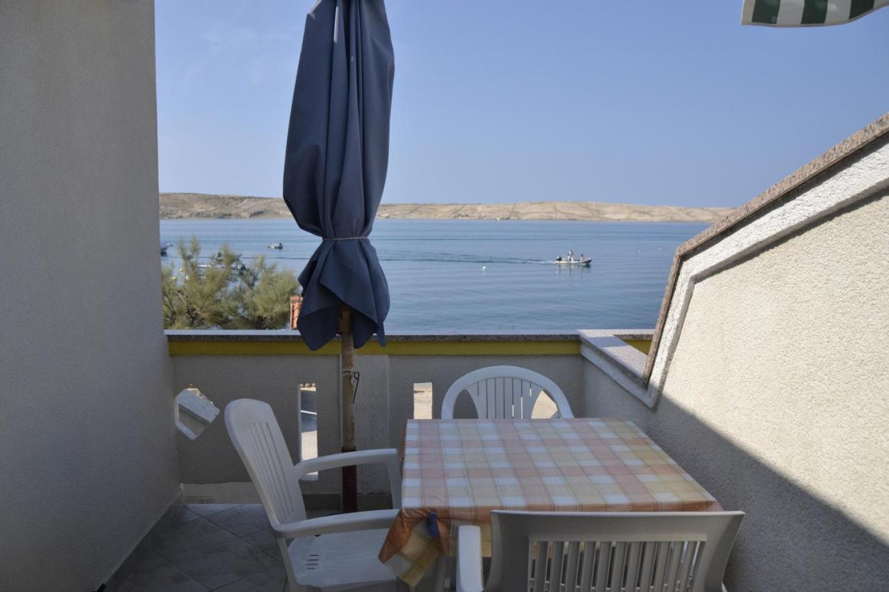 Apartments By The Sea Kustici, Pag - 6335 Zubovići Exterior foto